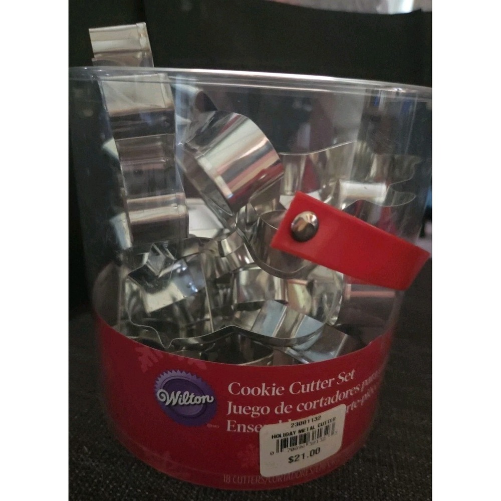 Wilton Holiday Christmas Metal Cookie Cutters - Set of 15 Snowman Snowflake Tree